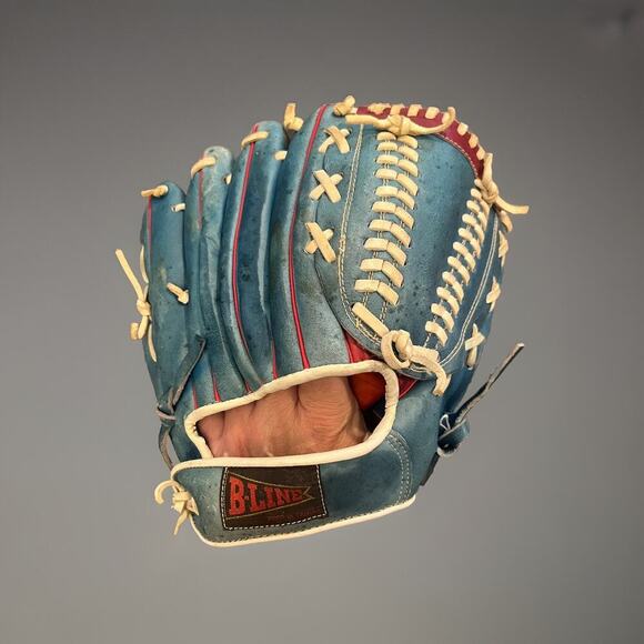 VTG B-Line B Line Baseball Glove Red White Blue Leather Custom Built 900 Taiwan - Picture 10 of 12